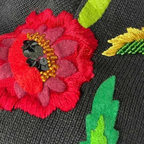 MICHAEL SIMON Embroidered‎ Floral Sweater Cardigan Size Medium